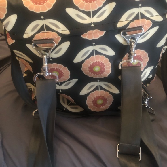 Petunia Pickle Bottom Diaper Bag - Picture 4 of 5